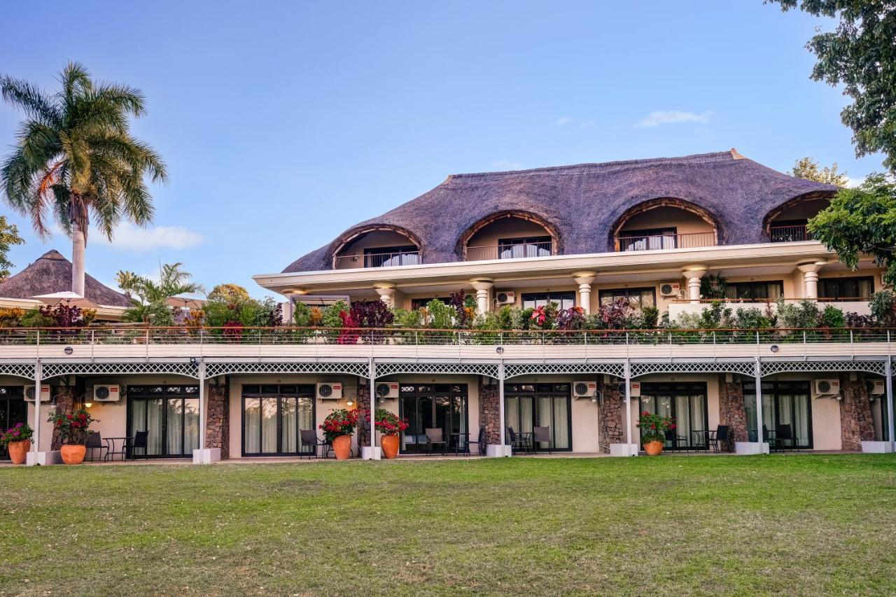 Ilala Lodge Hotel Victoria Falls Exterior foto