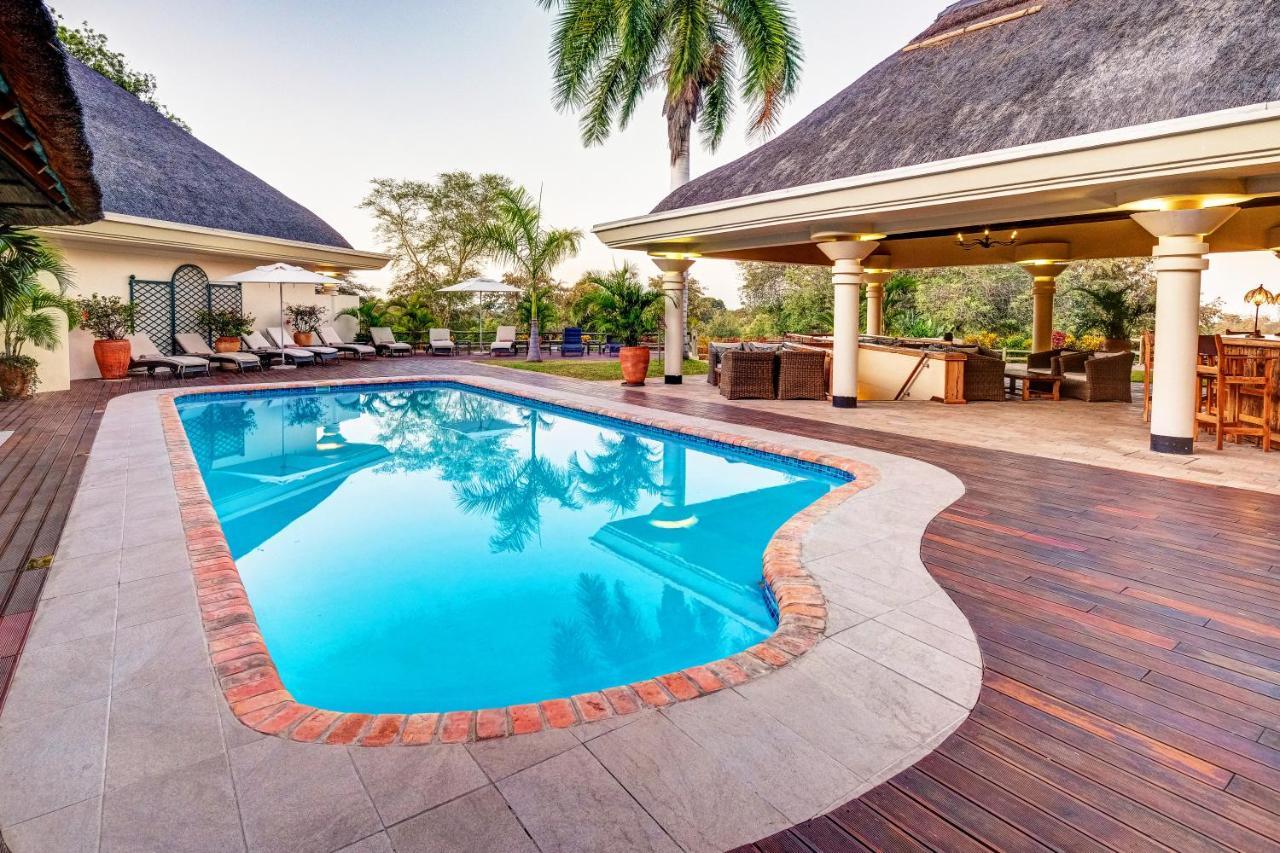 Ilala Lodge Hotel Victoria Falls Exterior foto