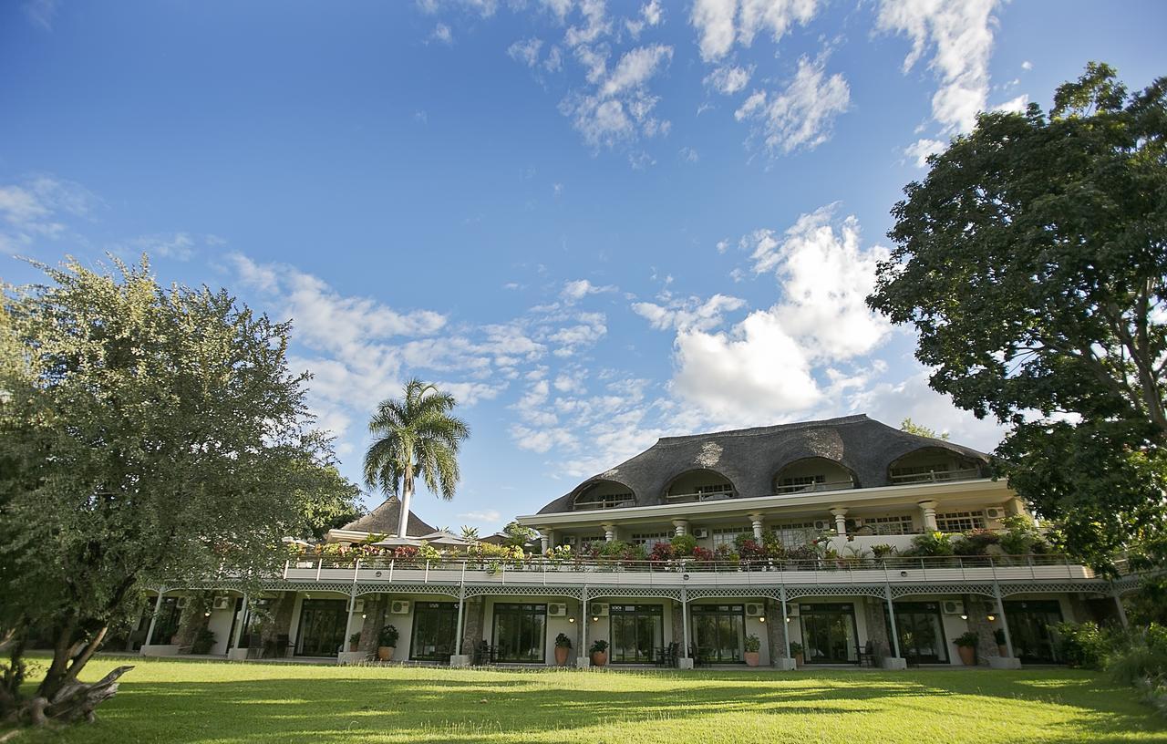 Ilala Lodge Hotel Victoria Falls Exterior foto